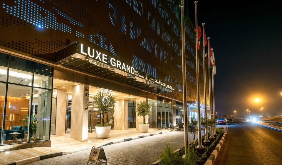 Luxe Grand Hotel Apartments Apartment hotel in Al Sharjah