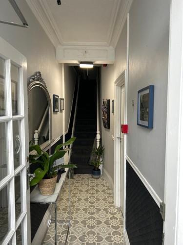 Rooms at 153 ROOM ONLY Hotel in Scarborough