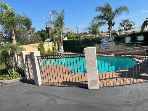 Legacy inn & suites Motel in Santa Ana