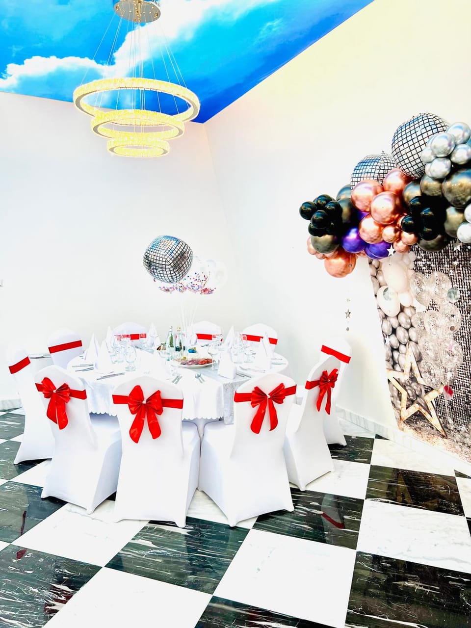 Banquet hall