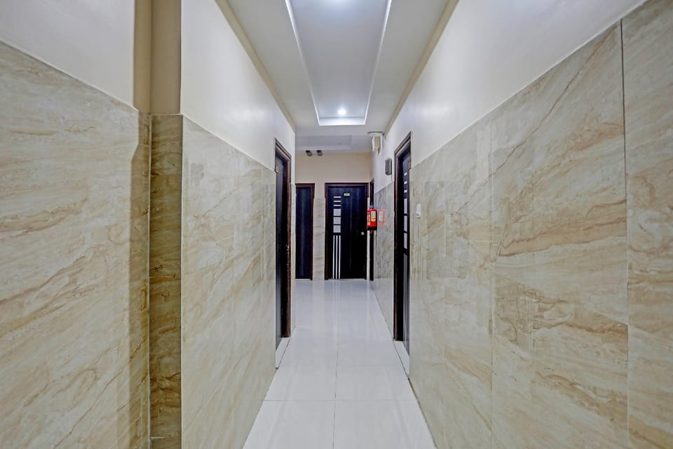 Collection O White House Near KIMS Kondapur. Hotel in Hyderabad