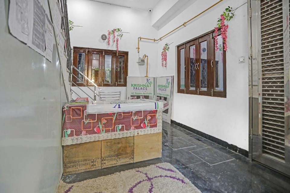 Hotel O Krishna Palace Hotel in Uttar Pradesh