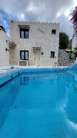 Mesonette Bungalow Sea View Hotel in Piskopiano