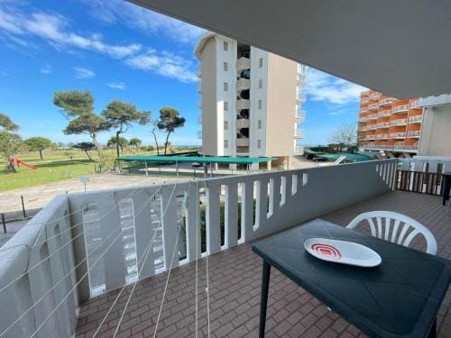 Beautiful apartment near the beach - A C - Carport Hotel in Porto Santa Margherita