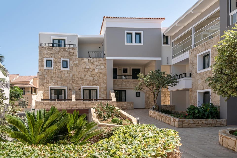 Elia Platanias Hotel in Platanias