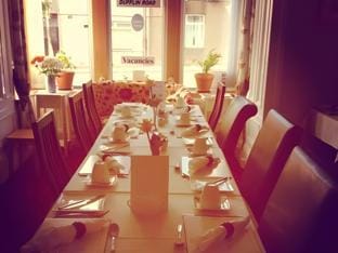Hazeldene Guest House Hotel in Perth