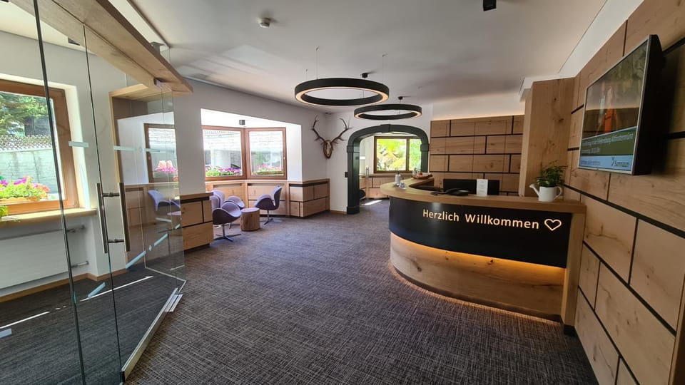 Hotel Cresta Hotel in Canton of Grisons