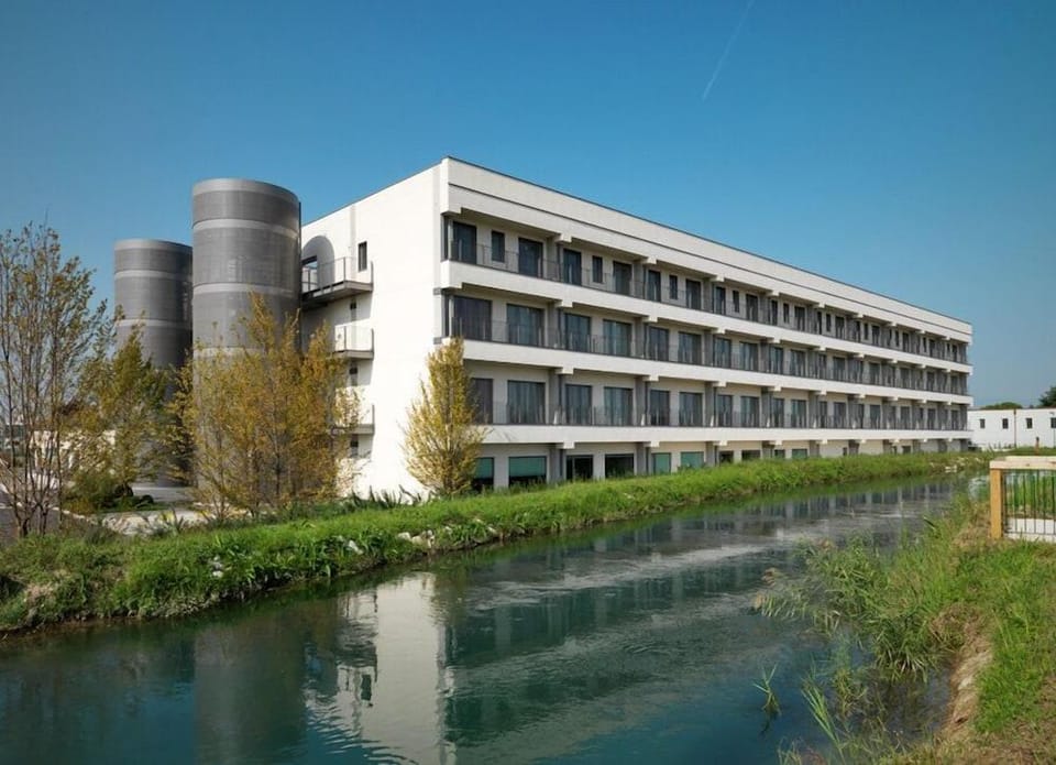 UNA HOTELS Le Terrazze Treviso Hotel & Residence Hotel in Veneto