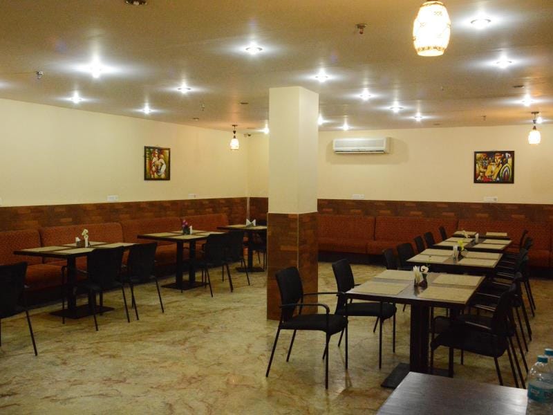 Hotel Vedas Heritage Hotel in New Delhi