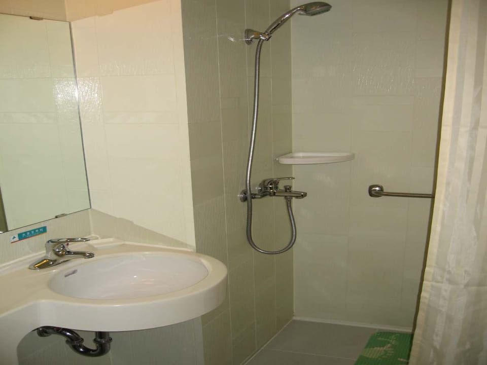 Jinjiang Inn Xiangshan Shipu Hotel in Zhejiang