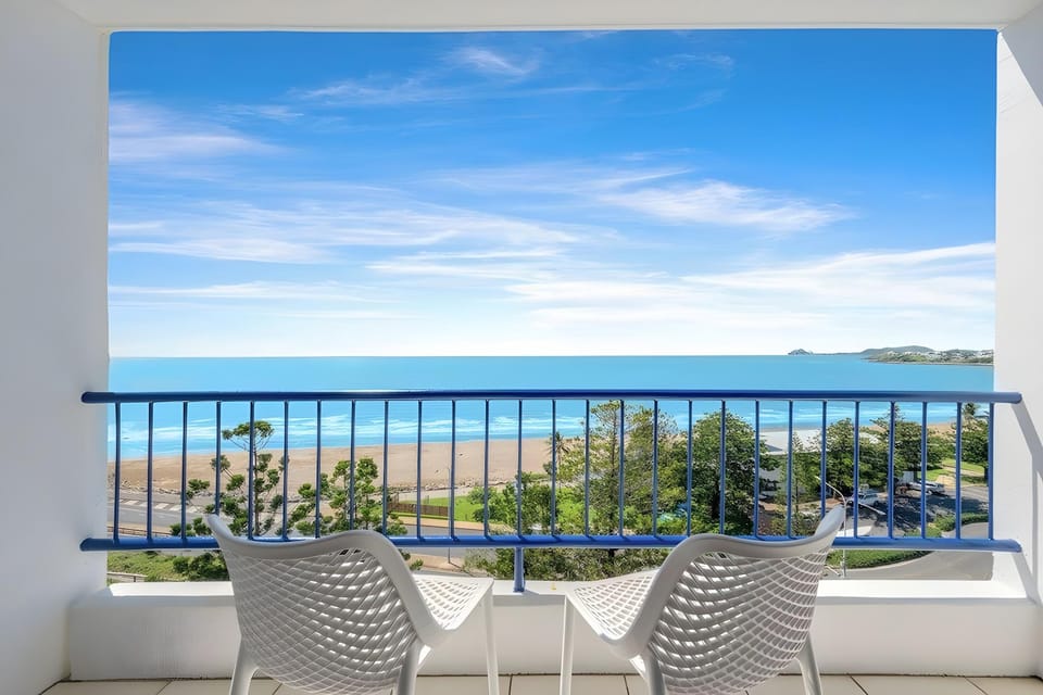 Bayview Tower Motel Hotel in Yeppoon