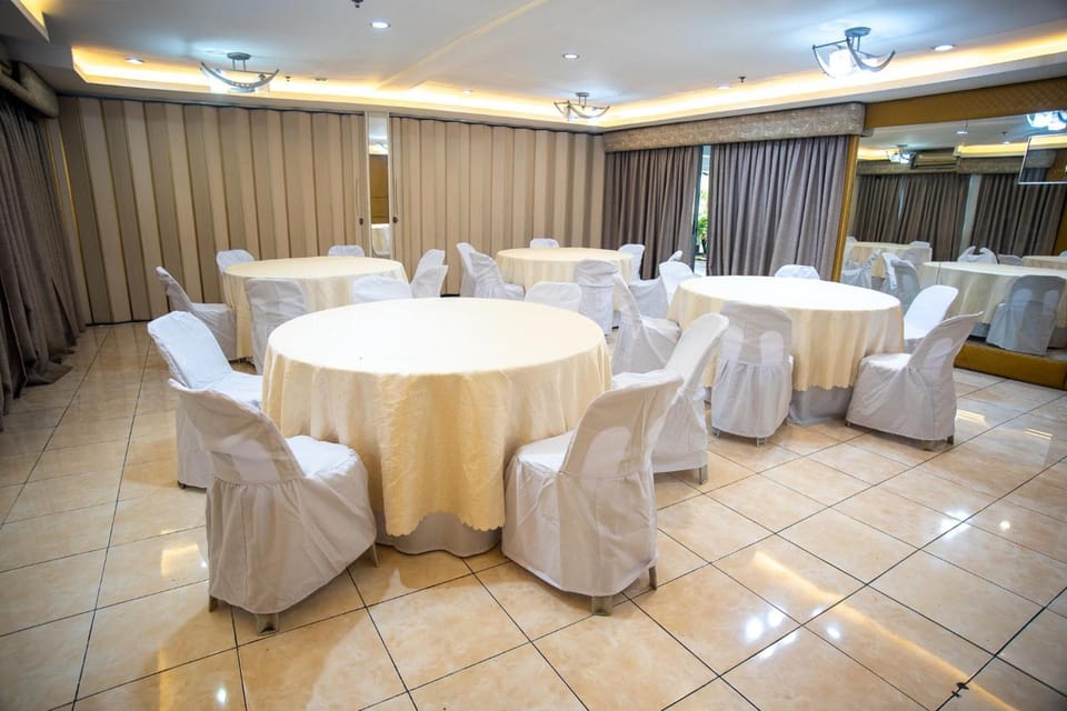 Newgrange Condotel Apartment hotel in Quezon City