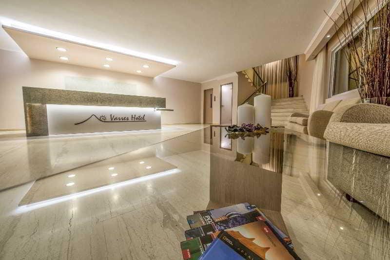 Hotel Varres Hotel in Peloponnese, Western Greece and the Ionian