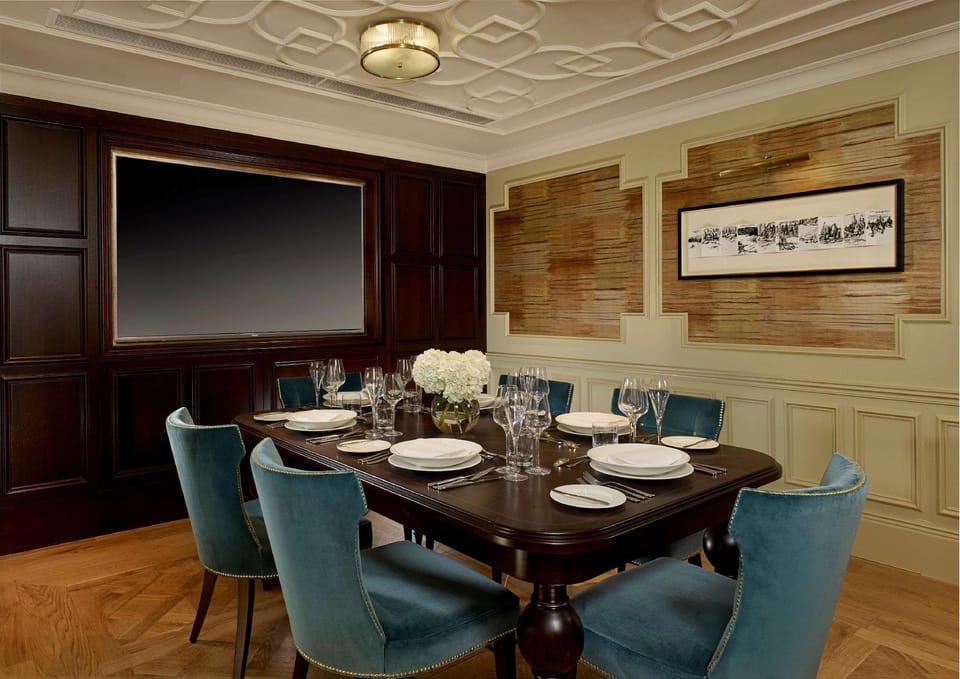 100 Queen's Gate Hotel London Kensington, Curio Collection by Hilton Hotel in City of Westminster