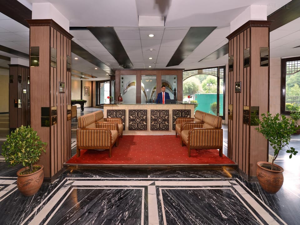 Palette - The River Crescent Resort Resort in Himachal Pradesh