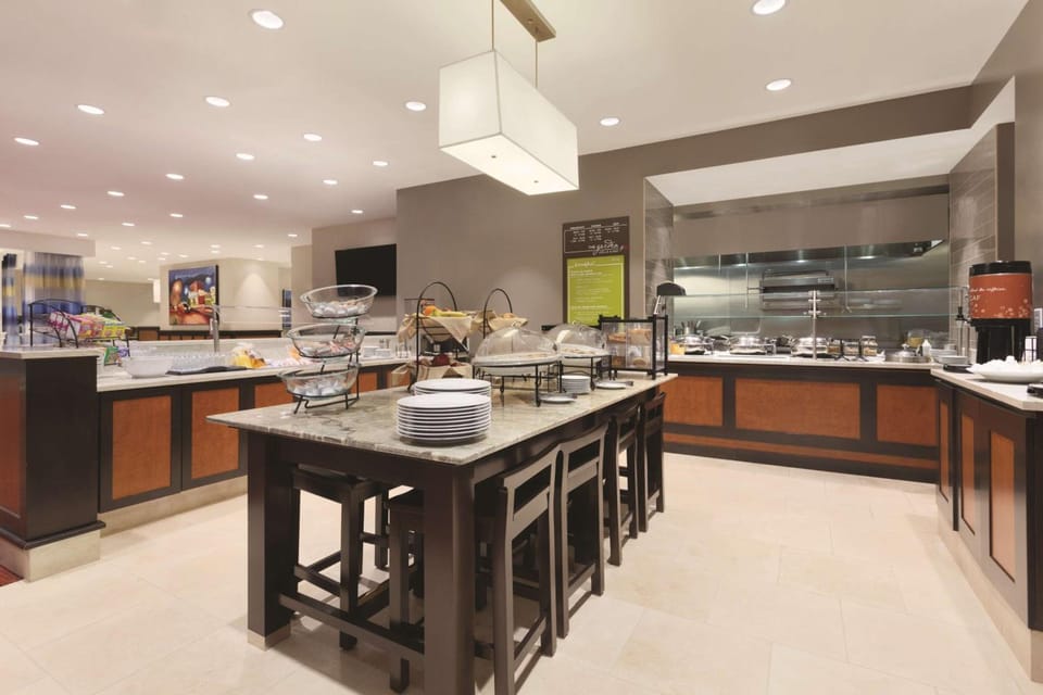Hilton Garden Inn Falls Church Hotel in Falls Church