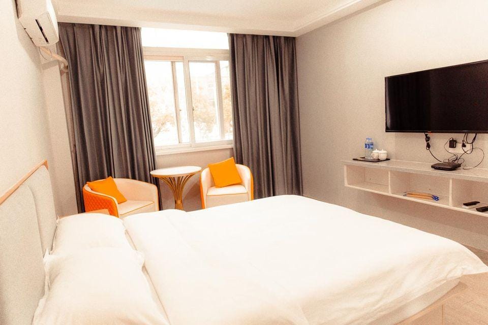 Guestroom