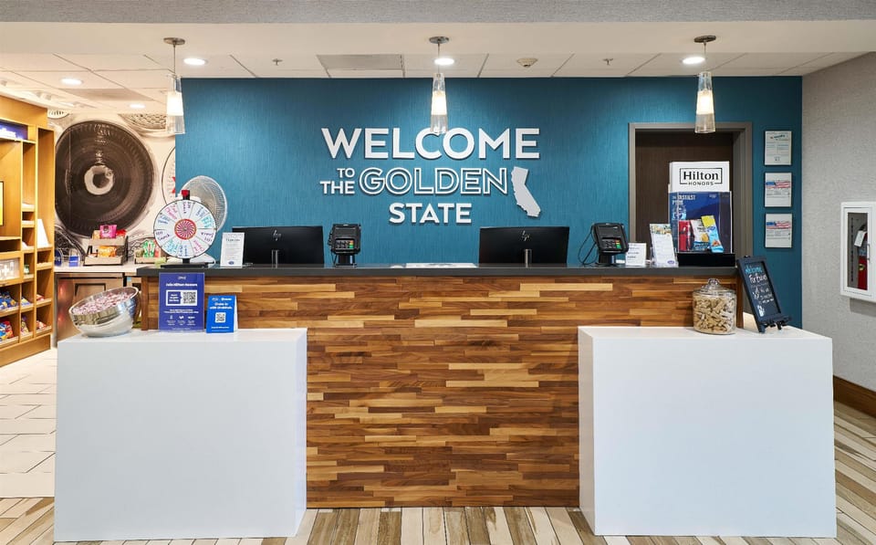 Hampton Inn & Suites Salinas Hotel in Salinas