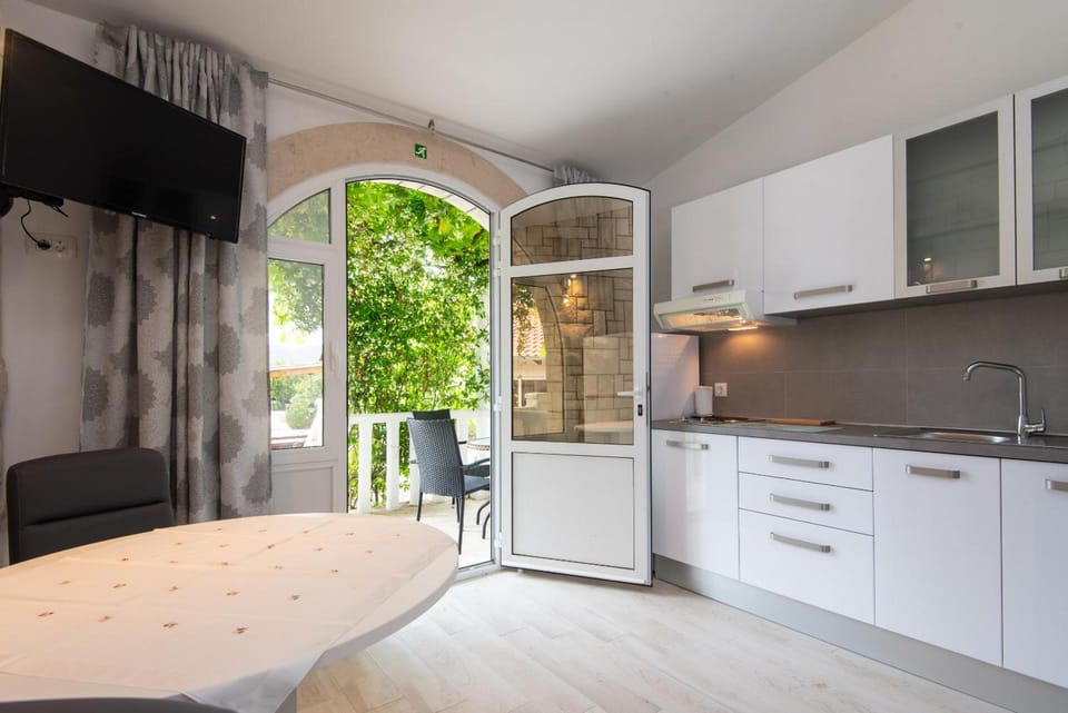 Holiday Resort Balota Hotel in Dubrovnik-Neretva County