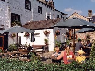New Gurkha Inn Hotel in Wales