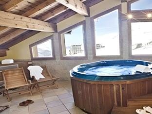 Le Hameau de la Sapiniere Hotel in Les Allues