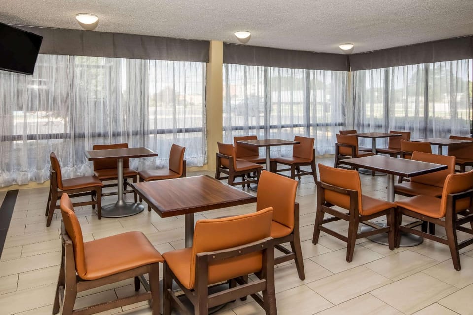 Days Inn by Wyndham Wilson Hotel in Wilson
