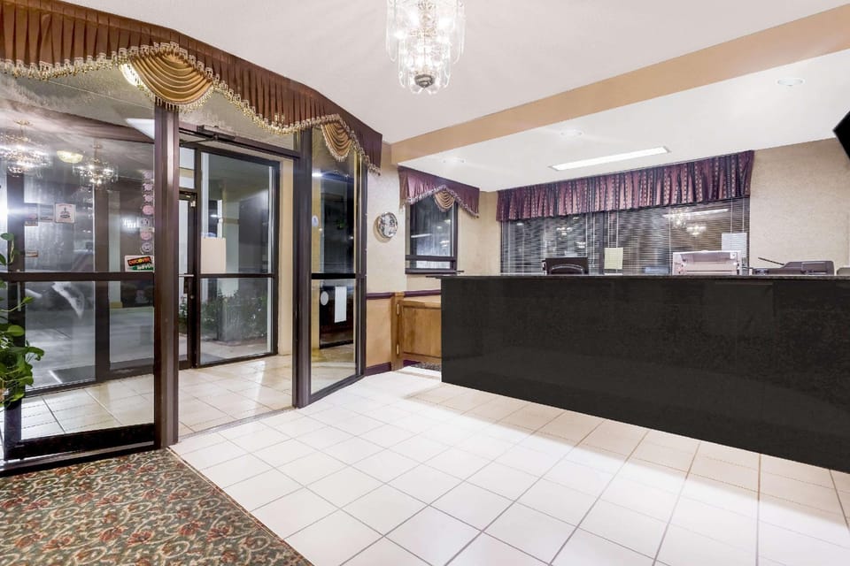 Howard Johnson by Wyndham Perry GA Hotel in Perry