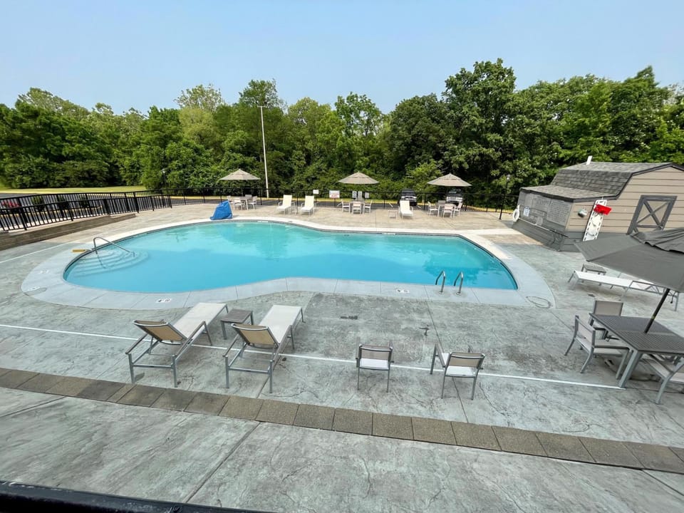 Country Inn & Suites by Radisson, Erlanger - Cincinnati South Hotel in Florence