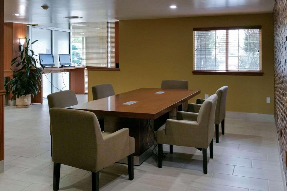 Country Inn & Suites by Radisson, Delta Park North Portland Hotel in Vancouver