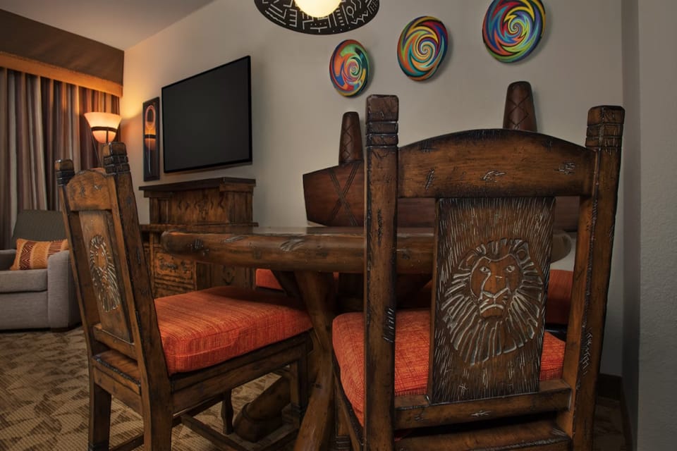 Disney's Animal Kingdom Villas - Jambo House Hotel in Bay Lake