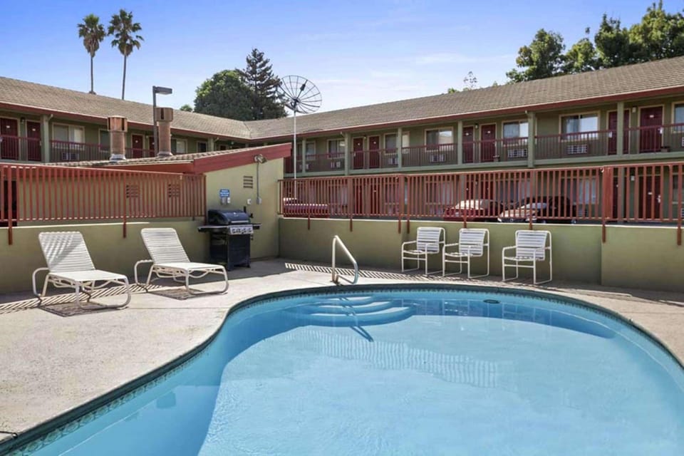 King City Hotel in Sierra Nevada