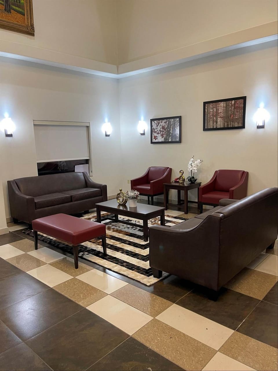 Red Roof Inn & Suites Detroit-Melvindale/ Dearborn Hotel in Melvindale