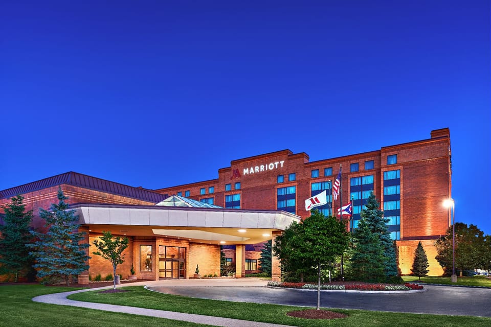 Cleveland Marriott East Hotel in Lake Erie