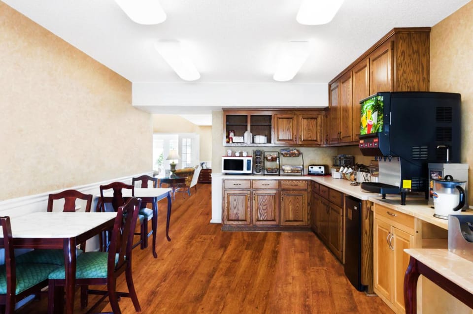 Baymont by Wyndham Tullahoma Hotel in Tennessee