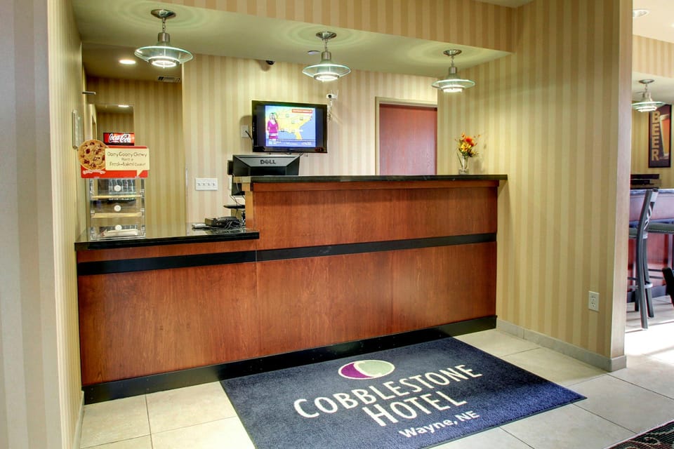 Cobblestone Hotel - Wayne Hotel in Nebraska