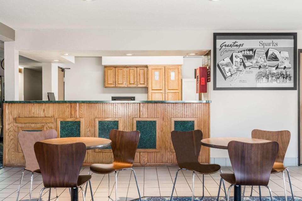 Americas Best Value Inn Sparks Hotel in Sparks