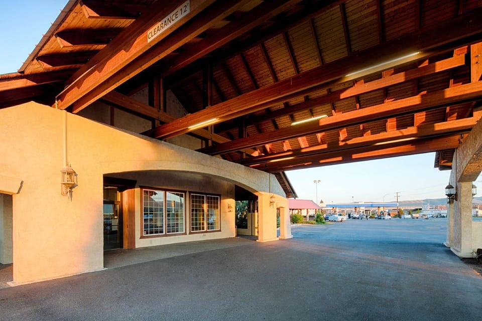 Red Lion Hotel and Conference Center Ellensburg Hotel in Ellensburg