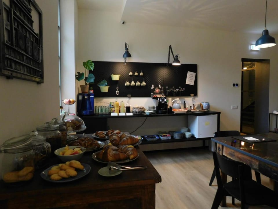 Piumaviola Beds & Apartments Hotel in Parma