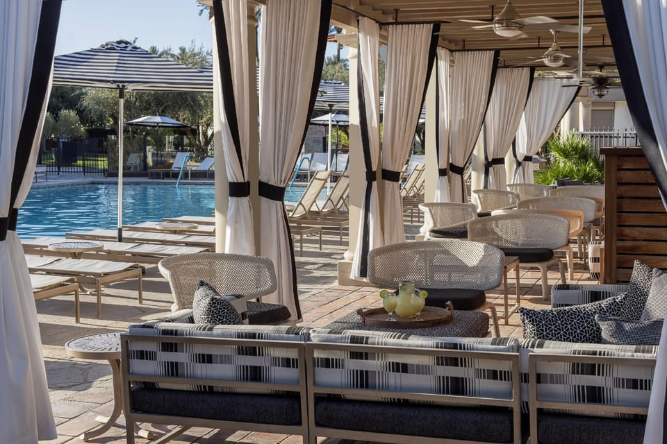 Tommy Bahama Miramonte Resort & Spa Hotel in Indian Wells