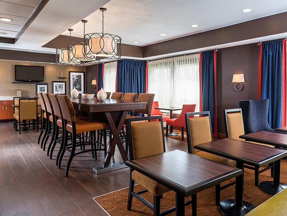 Hampton Inn Findlay Hotel in Findlay