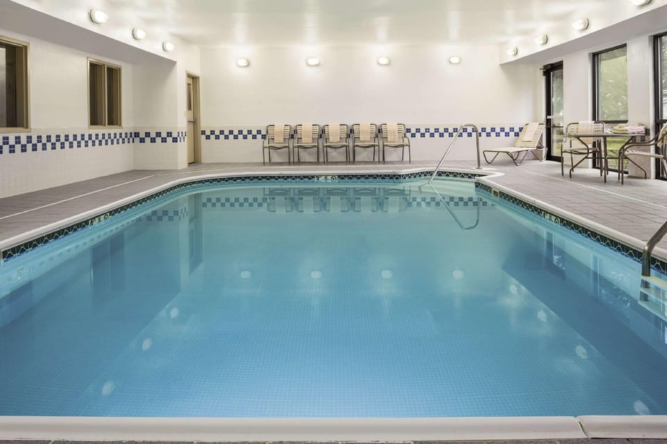 Hampton Inn Findlay Hotel in Findlay