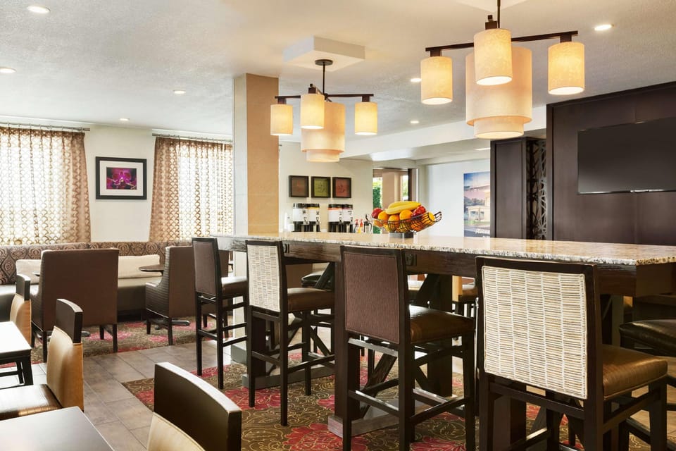 Hampton Inn Portland/Clackamas Hotel in Clackamas