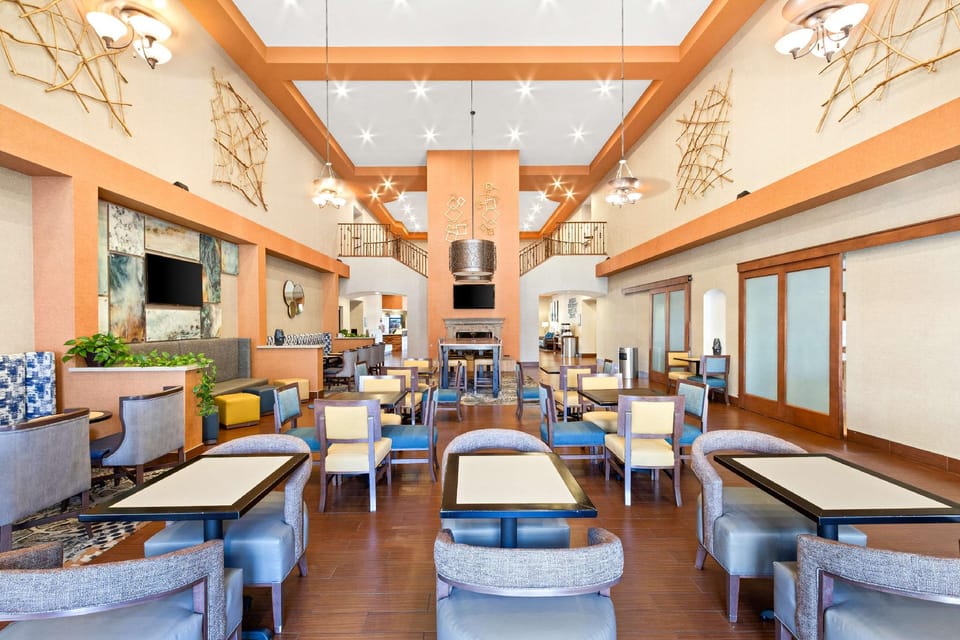 Hampton Inn & Suites Phoenix/Goodyear Hotel in Avondale