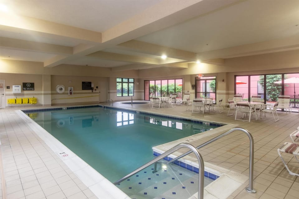 Hampton Inn & Suites Wilder Hotel in Covington