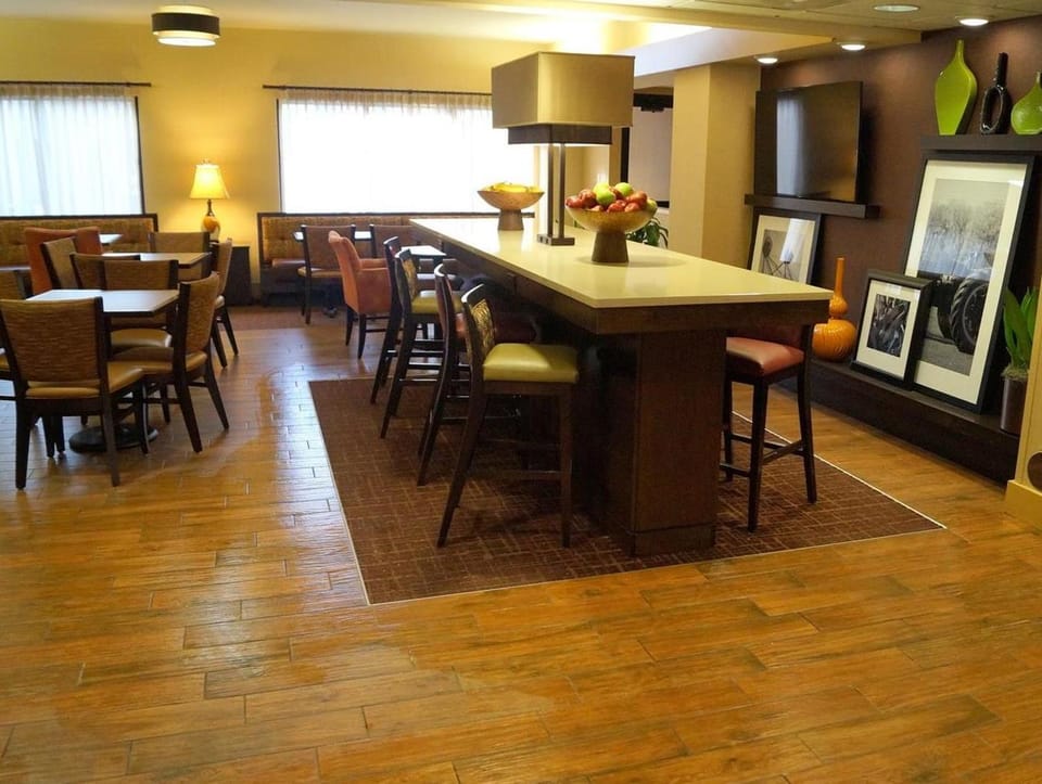 Hampton Inn Altoona Hotel in Altoona