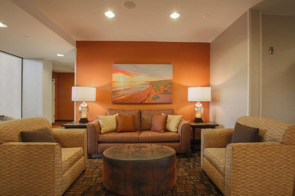 Hampton Inn & Suites Camarillo Hotel in Camarillo