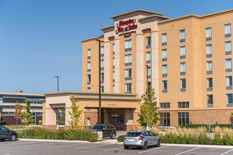 Hampton Inn & Suites by Hilton Brantford Conference Centre, ON Hotel in Brant