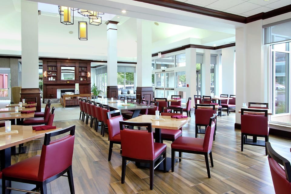 Hilton Garden Inn Sonoma County Airport Hotel in Windsor