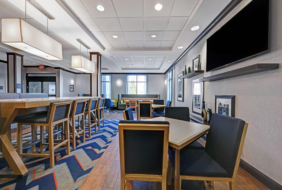 Hampton Inn Farmington Hotel in Ozark Mountains