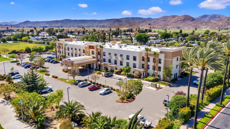 Hampton Inn & Suites Hemet Hotel in Hemet